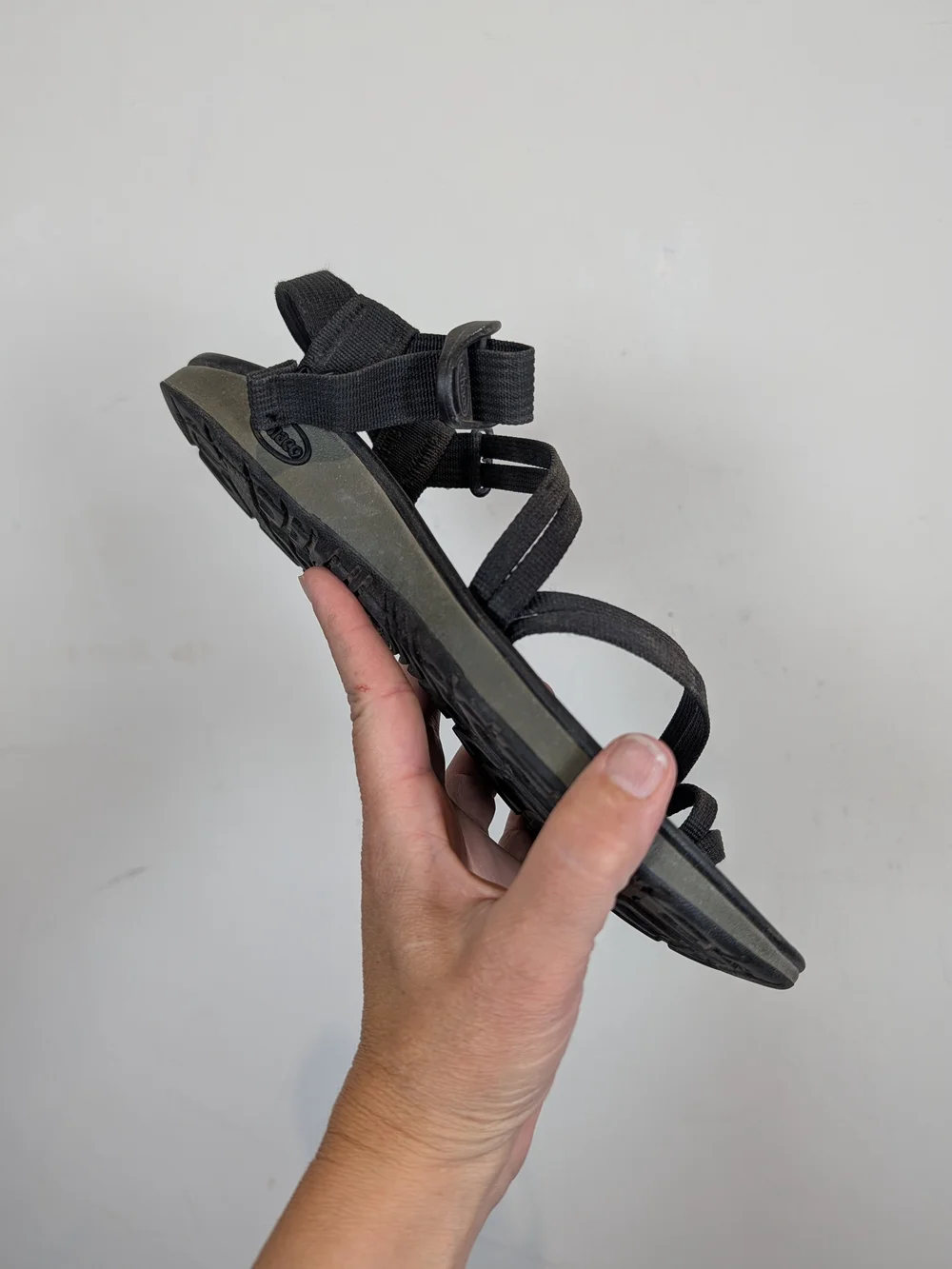 Chaco Black Strappy Outdoor Sandal, Size 8